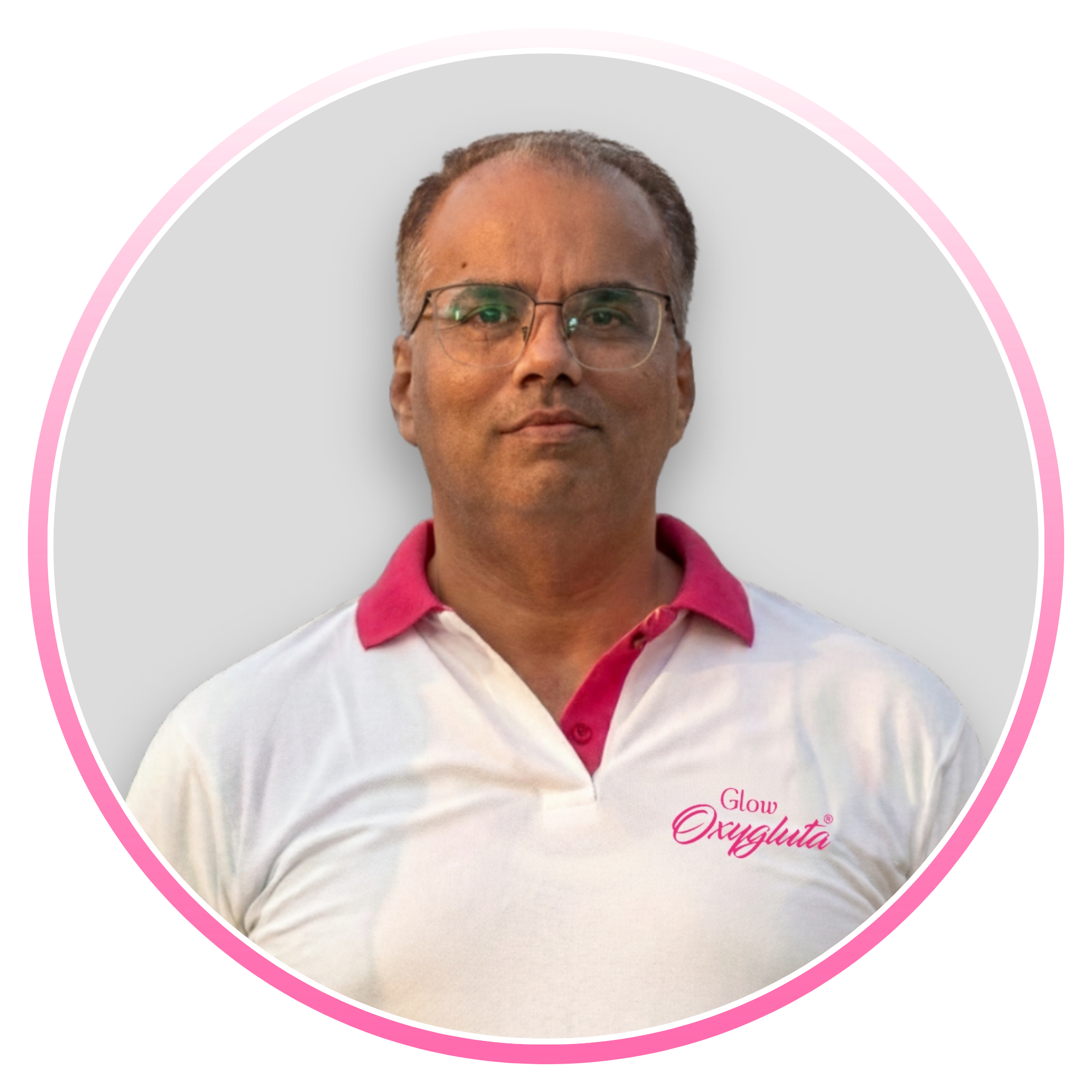 Founder and director of Glow oxygluta